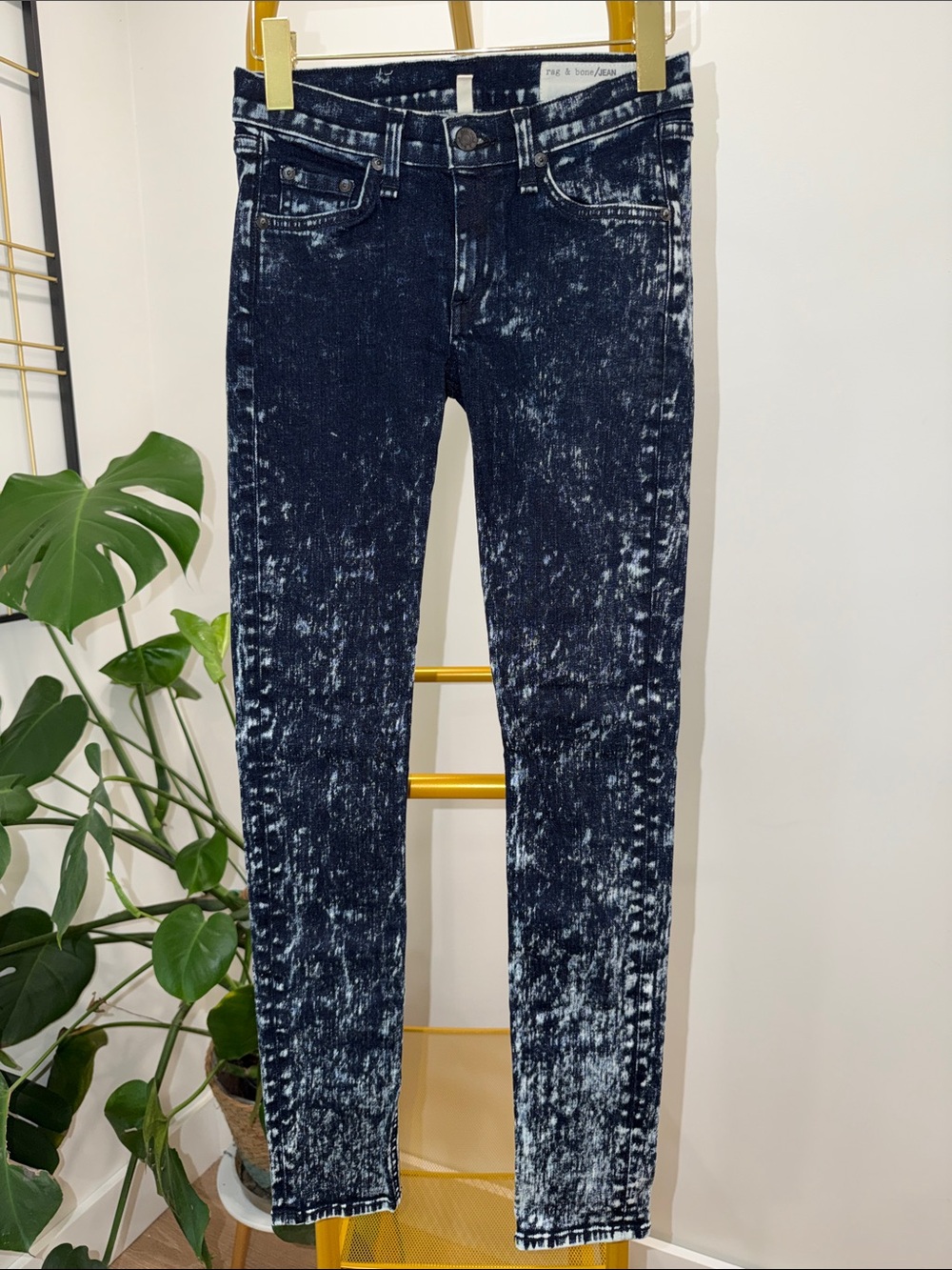 rag & bone Black Acid-Wash Skinny Jeans